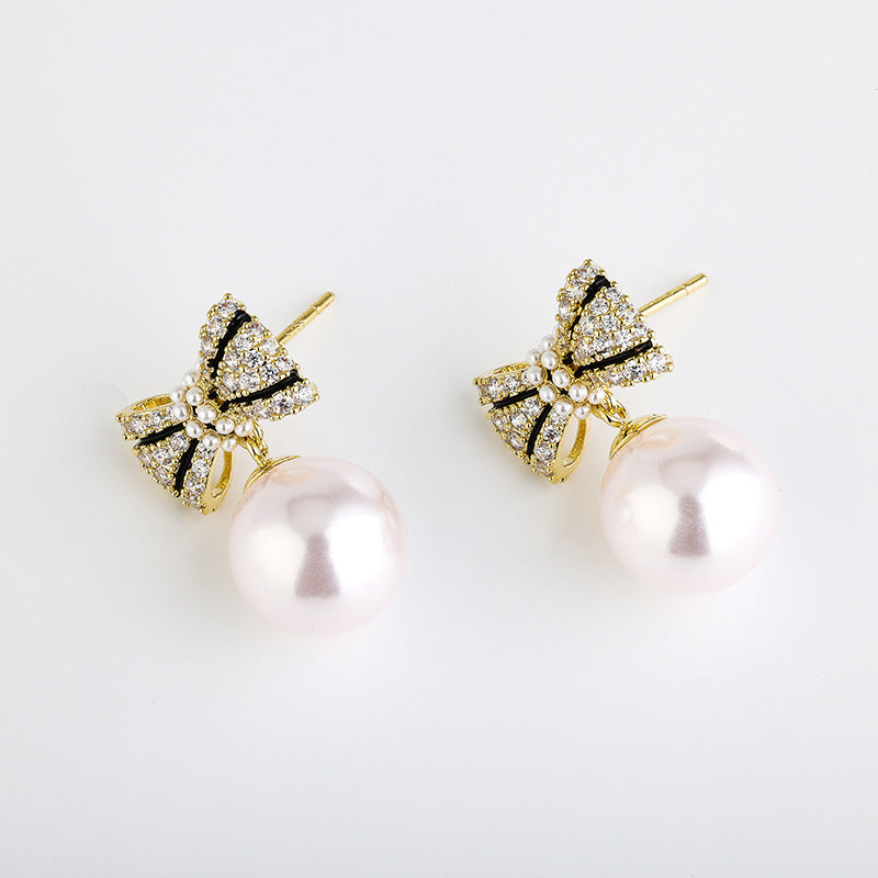 The Bow Pearl Earrings